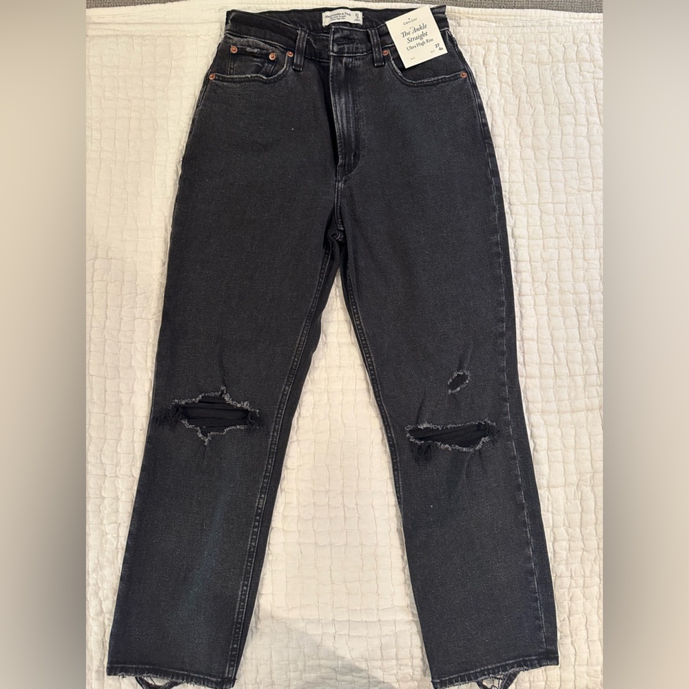 NWT black A&F destroyed jeans
